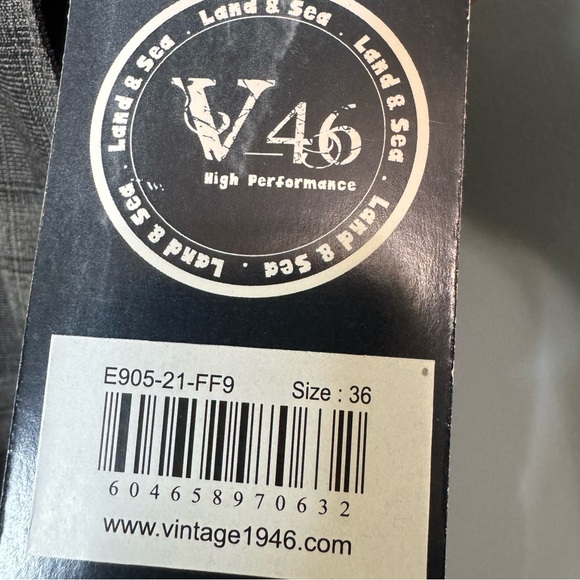 Vintage 1946 V46 Land and Sea Lightweight Gray Plaid Shorts. NWT. Men's Size 36 - Picture 3 of 11